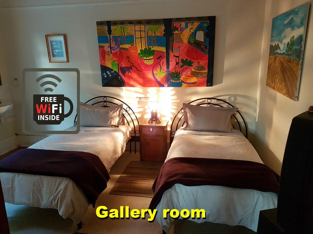 Purple House B&B Smithfield Ngoại thất bức ảnh